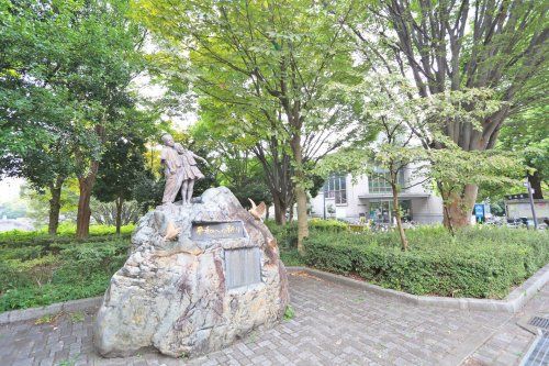 近くの光が丘公園まで1,886m（徒歩24分）