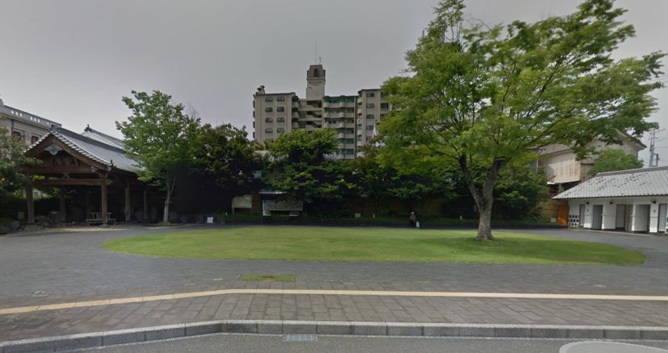 近くの湯の端公園まで530m（徒歩7分）