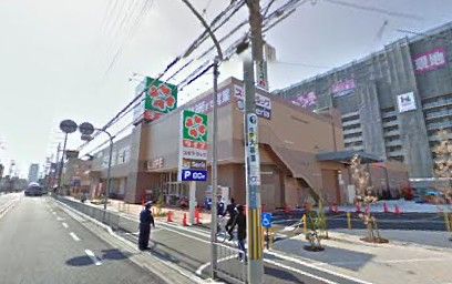 近くのライフまで511m（徒歩7分）