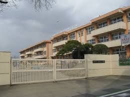 近くの前橋市立総社小学校まで1,967m(徒歩25分)