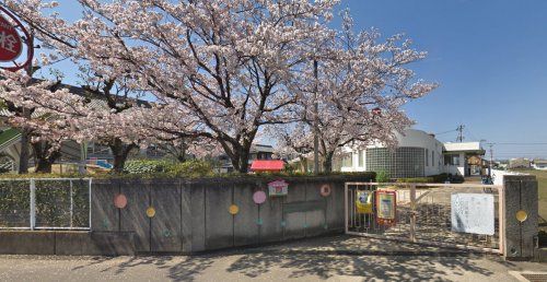 近くの幼稚園・保育園まで1,025m（徒歩13分）