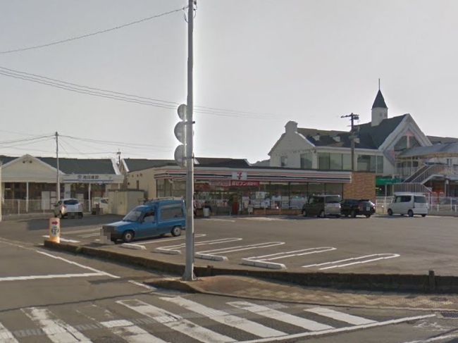 近くのセブンイレブン 諫早小川町店まで461m（徒歩6分）