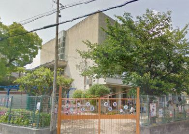 近くの幼稚園・保育園まで583m（徒歩8分）