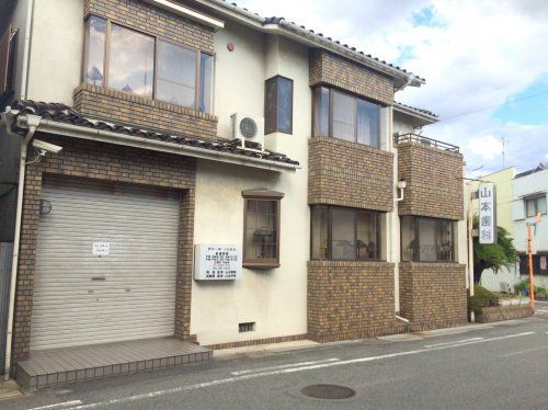 近くの山本歯科医院まで345m(徒歩5分)