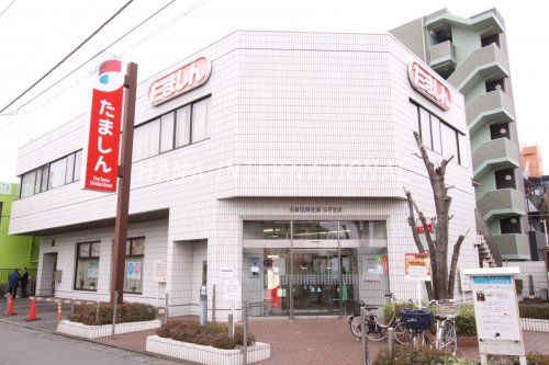 近くの銀行まで1,627m（徒歩21分）