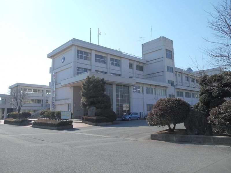 近くの群馬県立伊勢崎高等学校まで879m(徒歩11分)