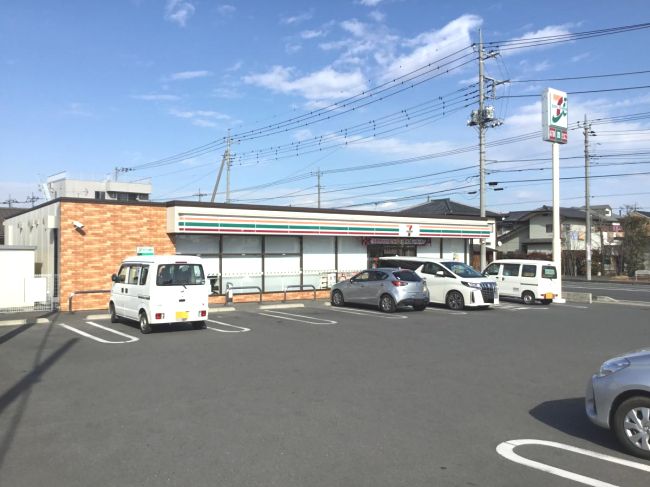 近くのセブンイレブン 前橋箱田町店まで215m(徒歩3分)
