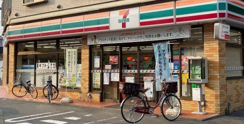 近くのセブンイレブン 調布富士見町店まで122m（徒歩2分）