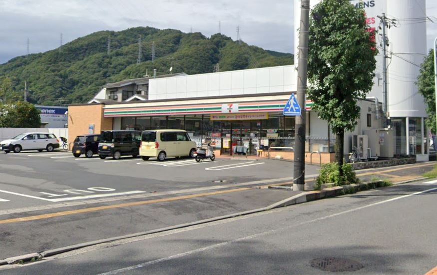 近くのセブンイレブン 呉市広国際通り店まで1,177m（徒歩15分）