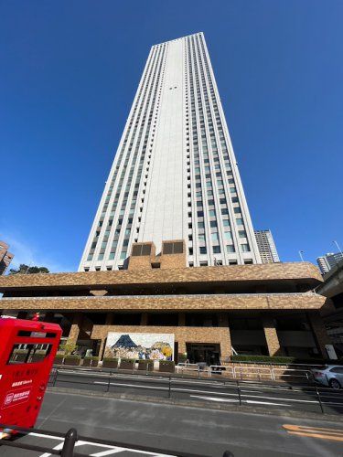 近くのサンシャインシティまで736m（徒歩10分）