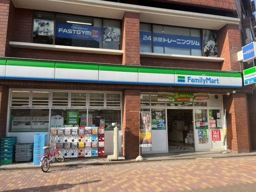 近くのコンビニまで1,207m（徒歩16分）