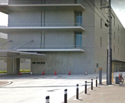 近くの川崎市幸区役所まで633m（徒歩8分）