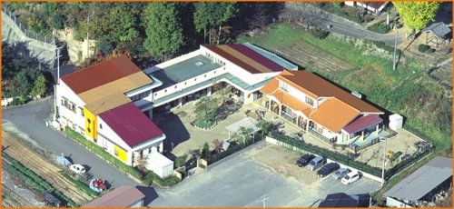 近くのおもしろたのしみえこども園まで700m（徒歩9分）