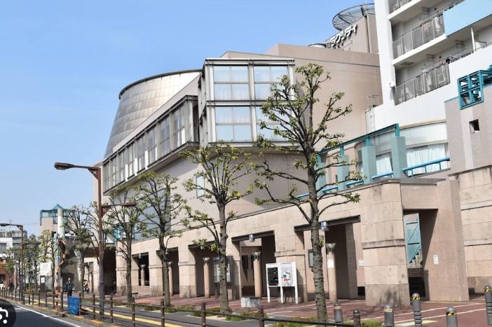 近くのギャラクシーまで1,411m（徒歩18分）