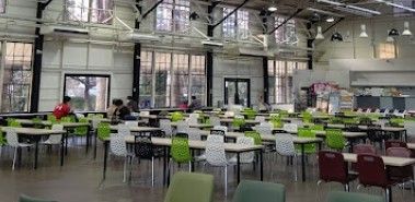 近くのファミリーマート 成蹊学園店まで406m(徒歩6分)