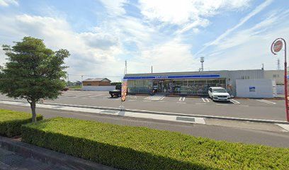 近くのコンビニまで1,033m（徒歩13分）