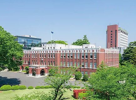 近くの大学・短大まで2,119m（徒歩27分）