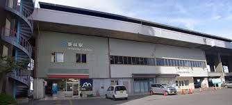 近くのJR高徳線栗林駅まで171m(徒歩3分)