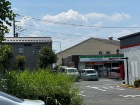 近くのファミリーマート 浦和芝原店まで577m(徒歩8分)