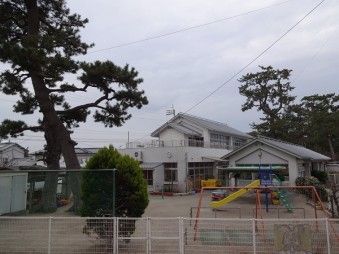 近くの幼稚園・保育園まで366m（徒歩5分）