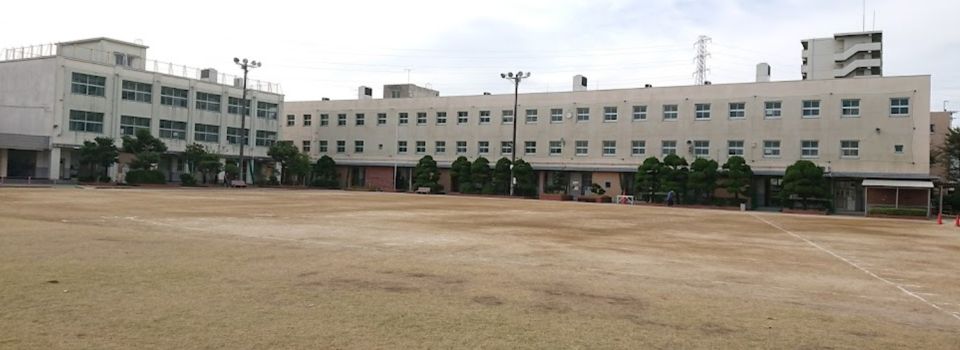 近くの大阪市立大桐小学校まで499m(徒歩7分)