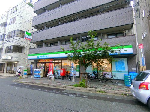 近くのファミリーマート 大東野崎店まで604m(徒歩8分)