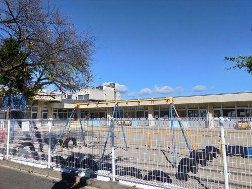 近くの江南市立藤里保育園まで484m（徒歩7分）
