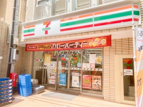 近くのセブンイレブン 新板橋駅前店まで198m（徒歩3分）