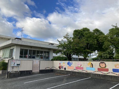 近くの岩滑北保育園まで936m(徒歩12分)