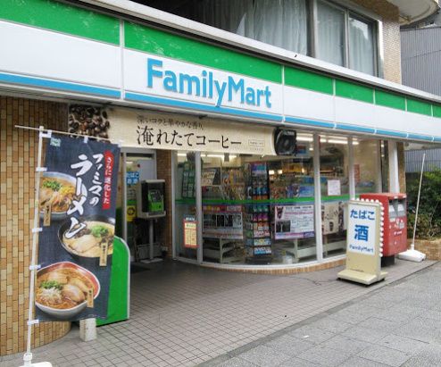 近くのコンビニまで1,106m（徒歩14分）