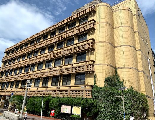 近くの逗子市役所 久木小学校ふれあいスクールまで397m(徒歩5分)