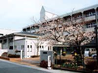 近くの神戸市立鷹匠中学校まで791m(徒歩10分)