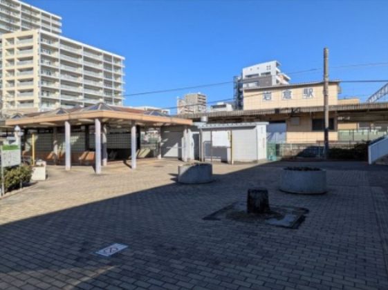 近くの岩倉駅まで332m（徒歩5分）