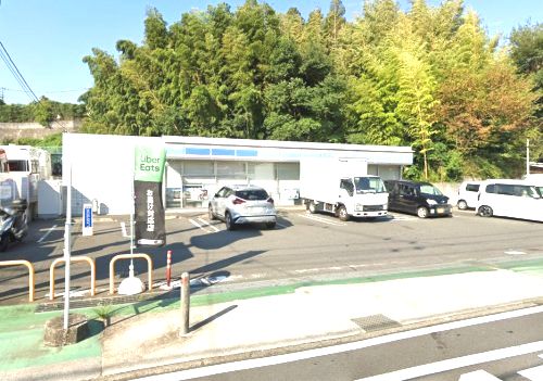 近くのローソン 横浜都筑東方町店まで1,252m（徒歩16分）