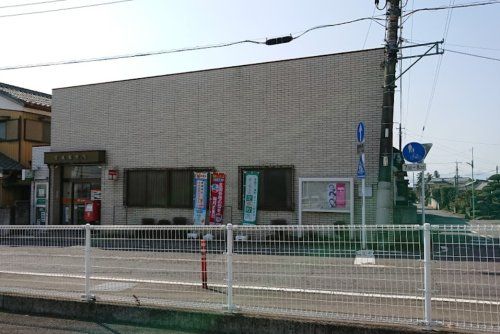 近くの宮城郵便局まで972m(徒歩13分)