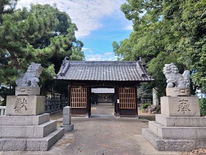 近くの春日神社まで1,247m（徒歩16分）