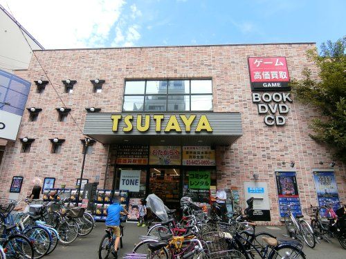 近くのＴＳＵＴＡＹＡ大森町駅前店まで182m（徒歩3分）