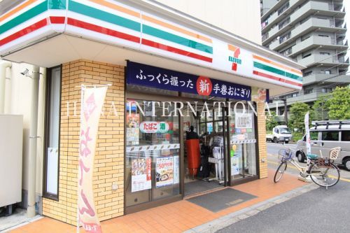 近くのセブンイレブン 葛飾堀切３丁目店まで681m（徒歩9分）