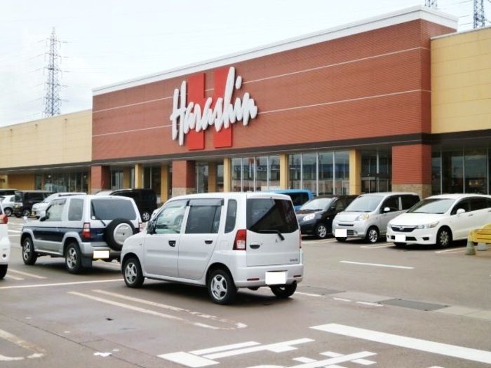 近くの原信 美沢店まで644m(徒歩9分)