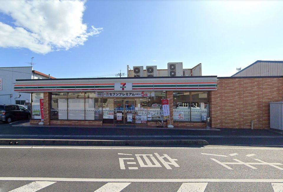 近くのセブンイレブン 岡山浦安本町北店まで550m(徒歩7分)