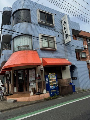 近くの飲食店まで39m（徒歩1分）