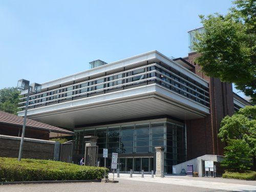 近くの同志社大学まで2,739m(徒歩35分)