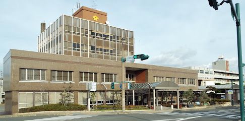 近くの多度津町役場まで1m(徒歩1分)