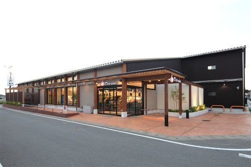 近くのまるおかまで547m（徒歩7分）