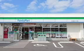 近くのファミリーマート 兵庫県民会館前店まで236m(徒歩3分)