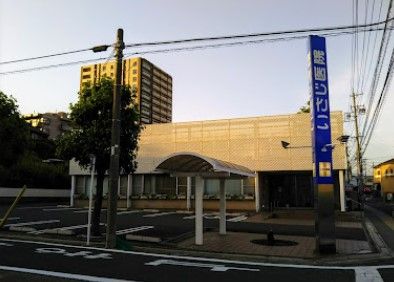 近くのいさじ医院まで624m（徒歩8分）