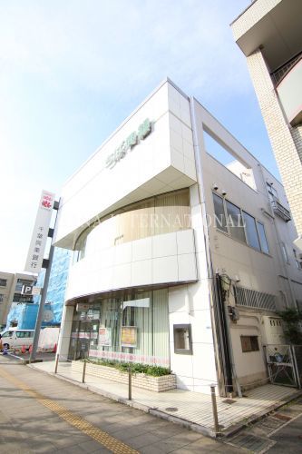 近くの千葉興業銀行 浦安支店まで438m(徒歩6分)