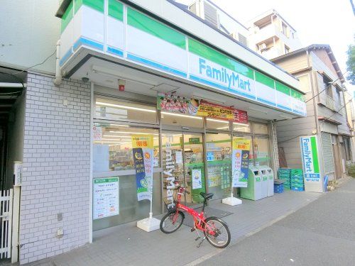 近くのfamilymartまで264m（徒歩4分）