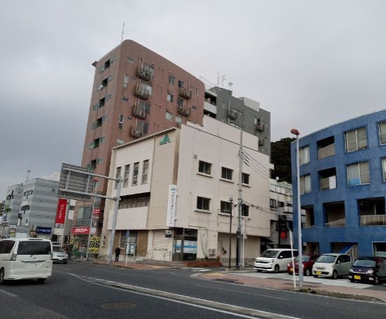 近くのJAよこすか葉山北久里浜支店まで1,343m（徒歩17分）