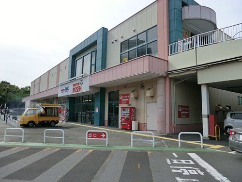 近くのそうてつローゼン湘南山手店まで1,069m（徒歩14分）